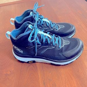 HOKA GORE-TEX hiking/running shoe